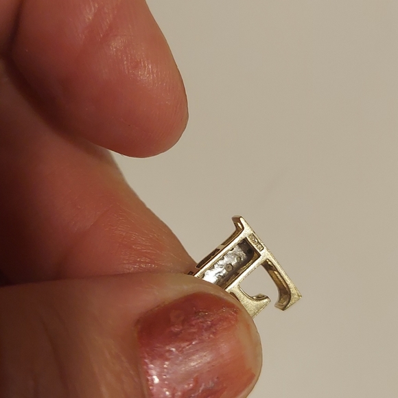 ❤FINALPRICE❤️E,initial yellow gold 10K SR marked - Picture 10 of 14